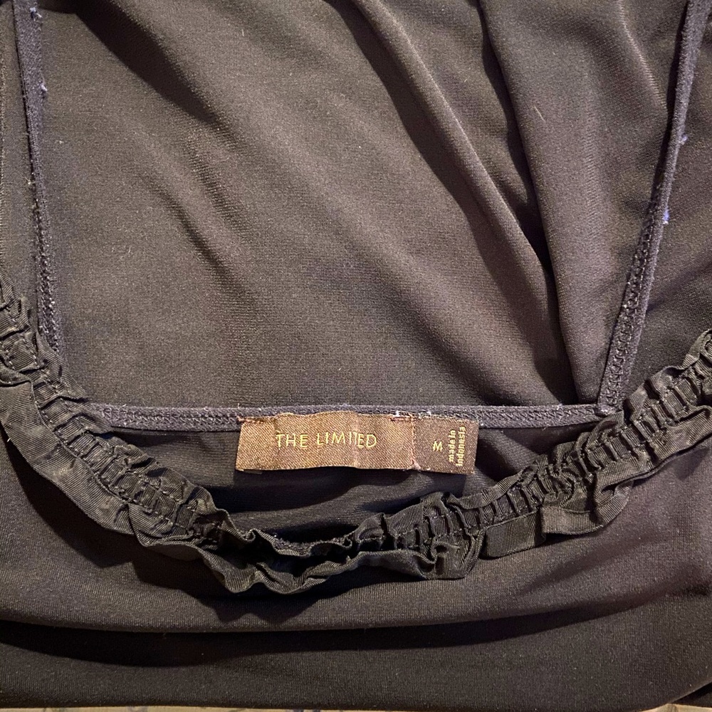 DETAILED NECK BLACK TANK